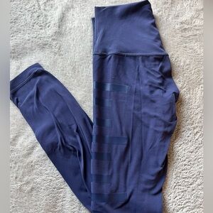 Navy Lululemon align high rise leggings
